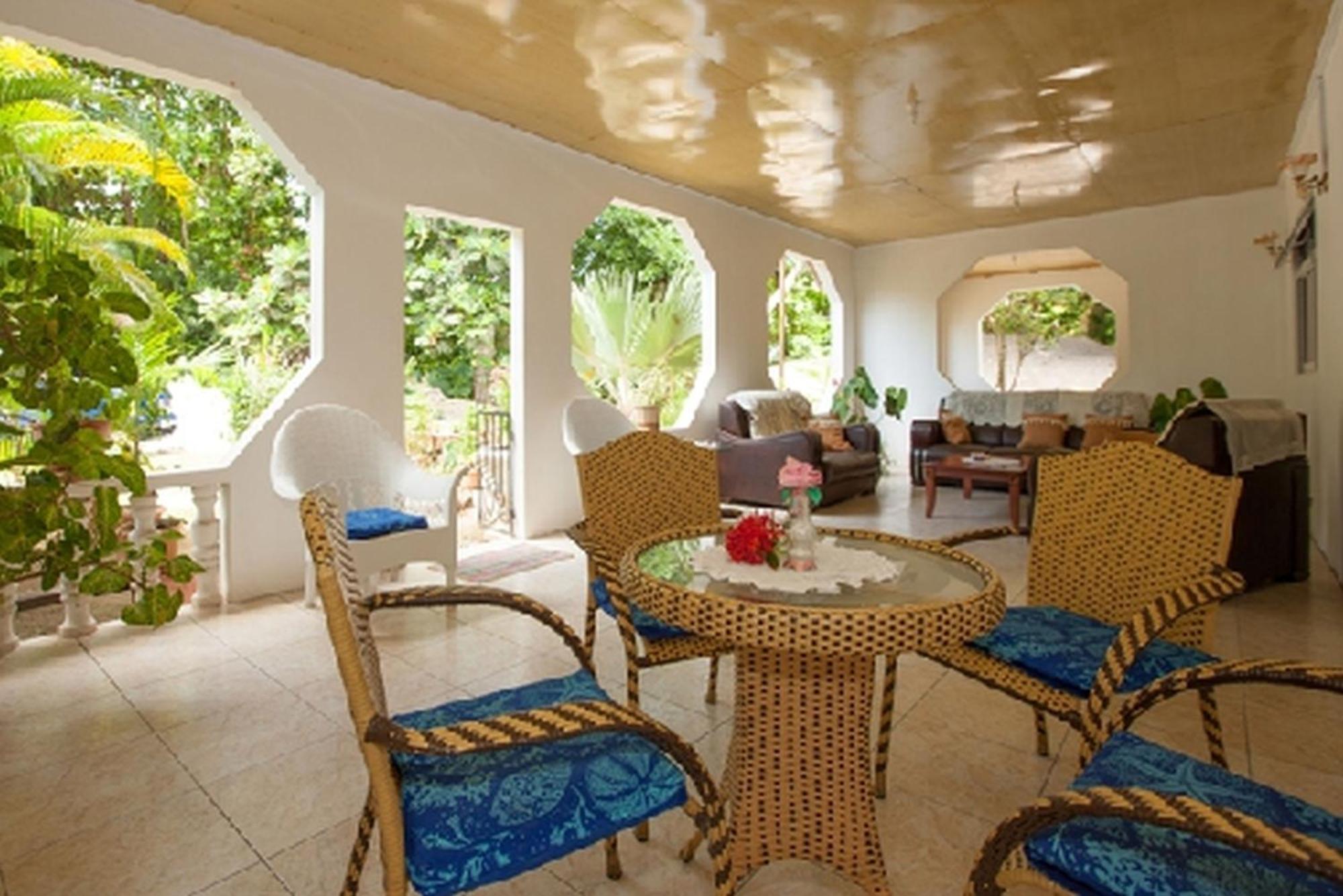 Jeanny'S Apartment Grand Anse (Praslin) Exterior foto
