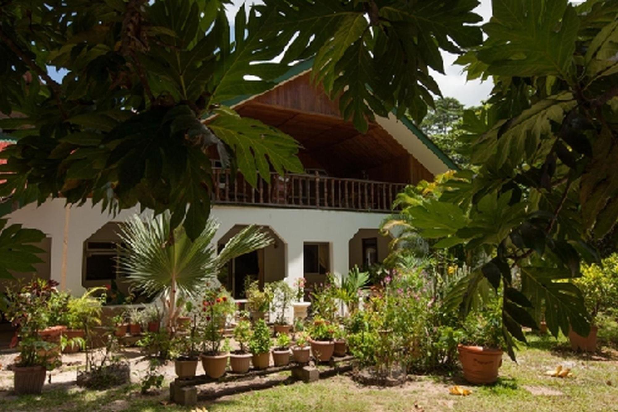 Jeanny'S Apartment Grand Anse (Praslin) Exterior foto
